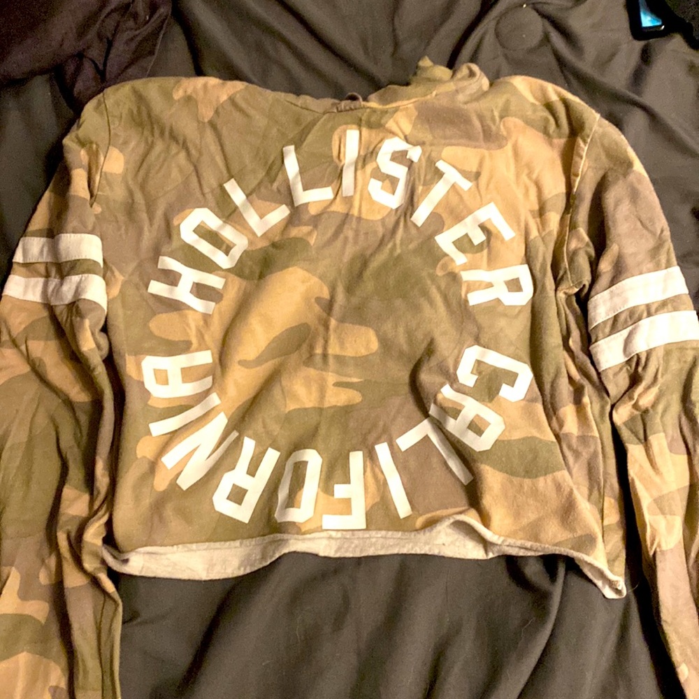 Hollister Hooded Crop Top